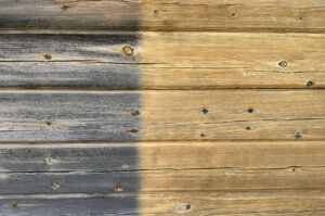 Hirsiseinän kuivajääpuhallus.